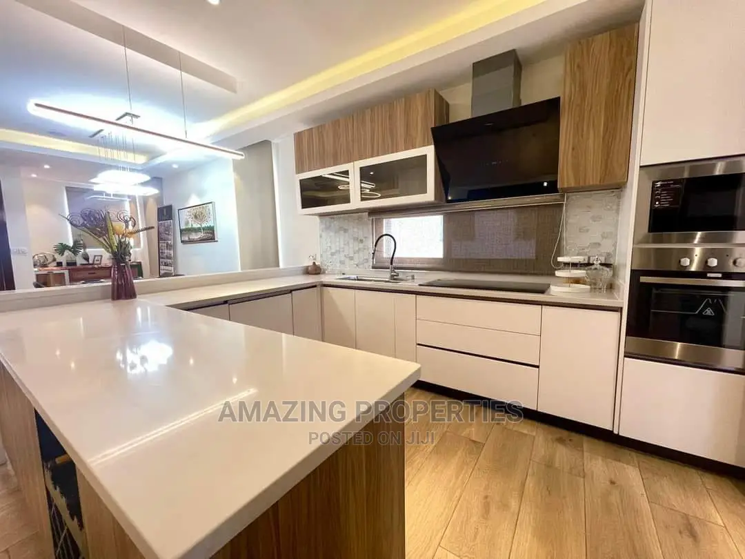 Furnished 4bdrm House in Cantonments for Sale