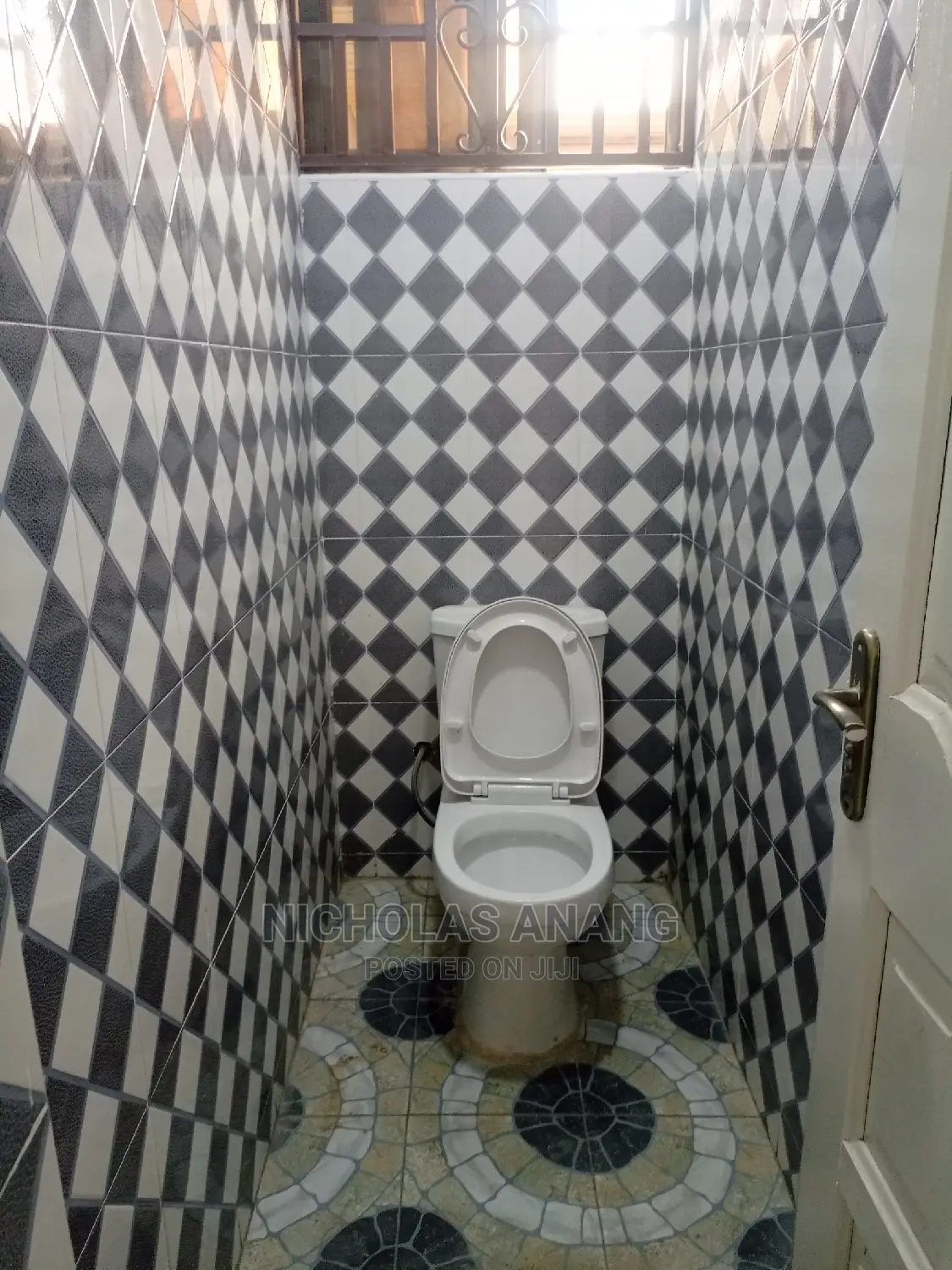 2bdrm Apartment in Don Nicky Properties, New Town for Rent
