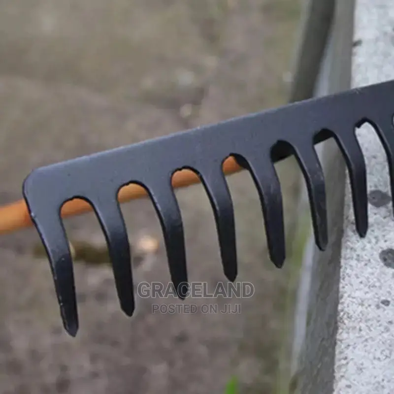 Indispensable Super Practical Garden Hand Rake