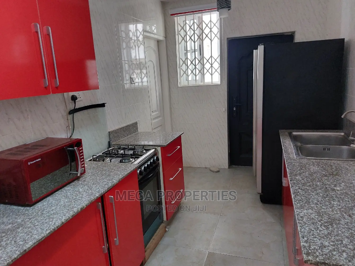 Daily 2beds Furnished in Lapaz Race Course