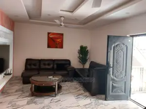 Daily 2beds Furnished in Lapaz Race Course