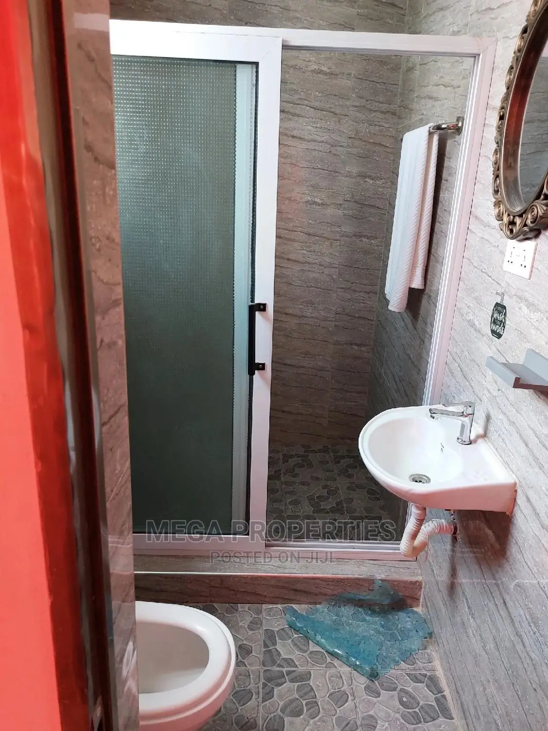 Daily 2beds Furnished in Lapaz Race Course