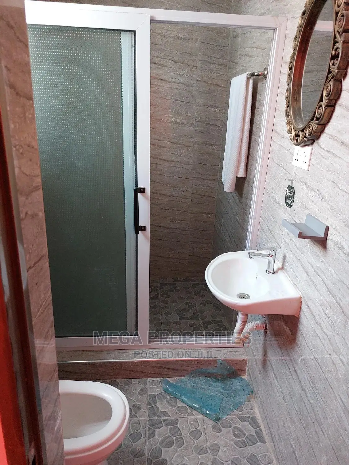 Daily 2beds Furnished in Lapaz Race Course
