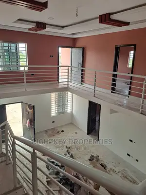 5bdrm Duplex in Rightkey, Kumasi Metropolitan for Sale