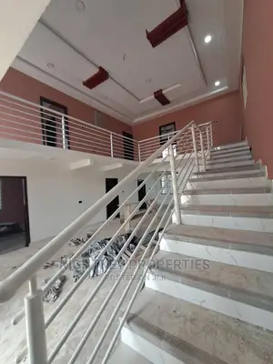 5bdrm Duplex in Rightkey, Kumasi Metropolitan for Sale