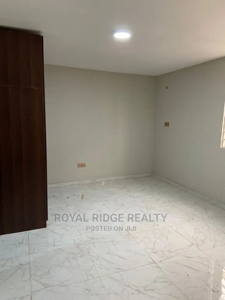 2bdrm House in Upsa, Accra Metropolitan for Rent