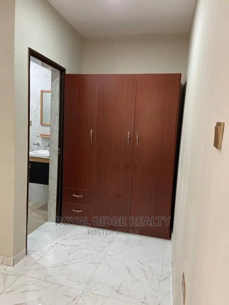 2bdrm House in Upsa, Accra Metropolitan for Rent