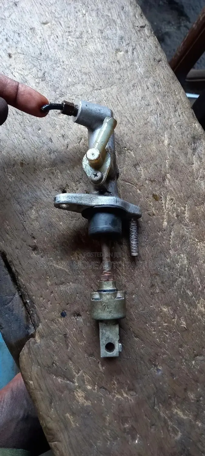 Toyota Fish(Hiace) Clutch Port Available