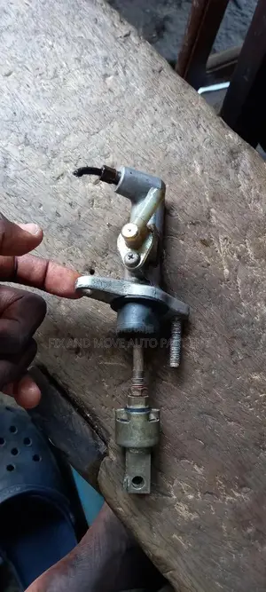 Toyota Fish(Hiace) Clutch Port Available