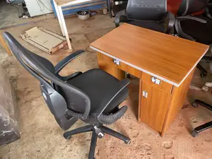Study Table and Germany Used Chair