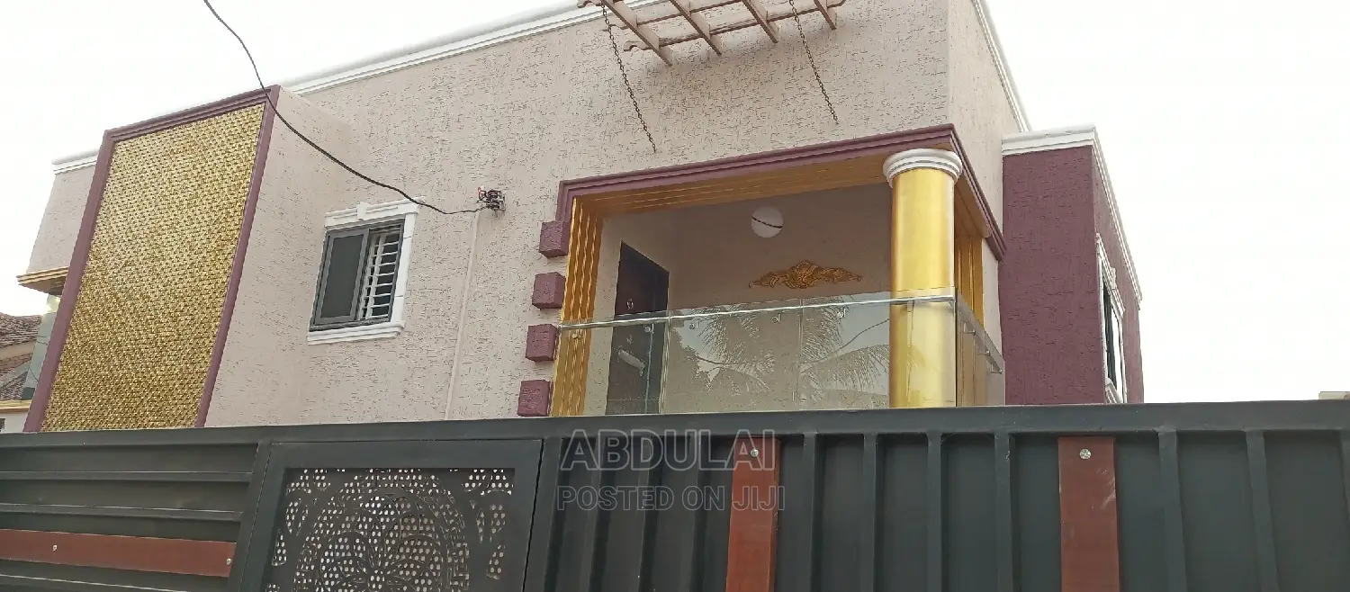 4bdrm House in Dome Pillar 2 for Sale