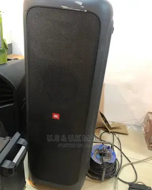 Preowned JBL Party Box 1000 With 1000 Watts From America