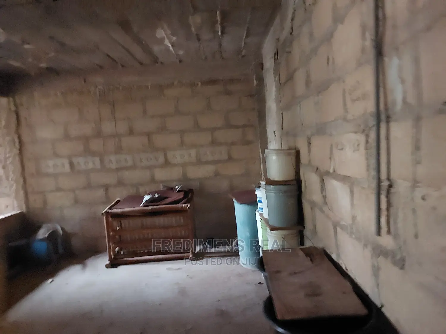 8bdrm Apartment in Fredimens Real, Kumasi Metropolitan for Sale