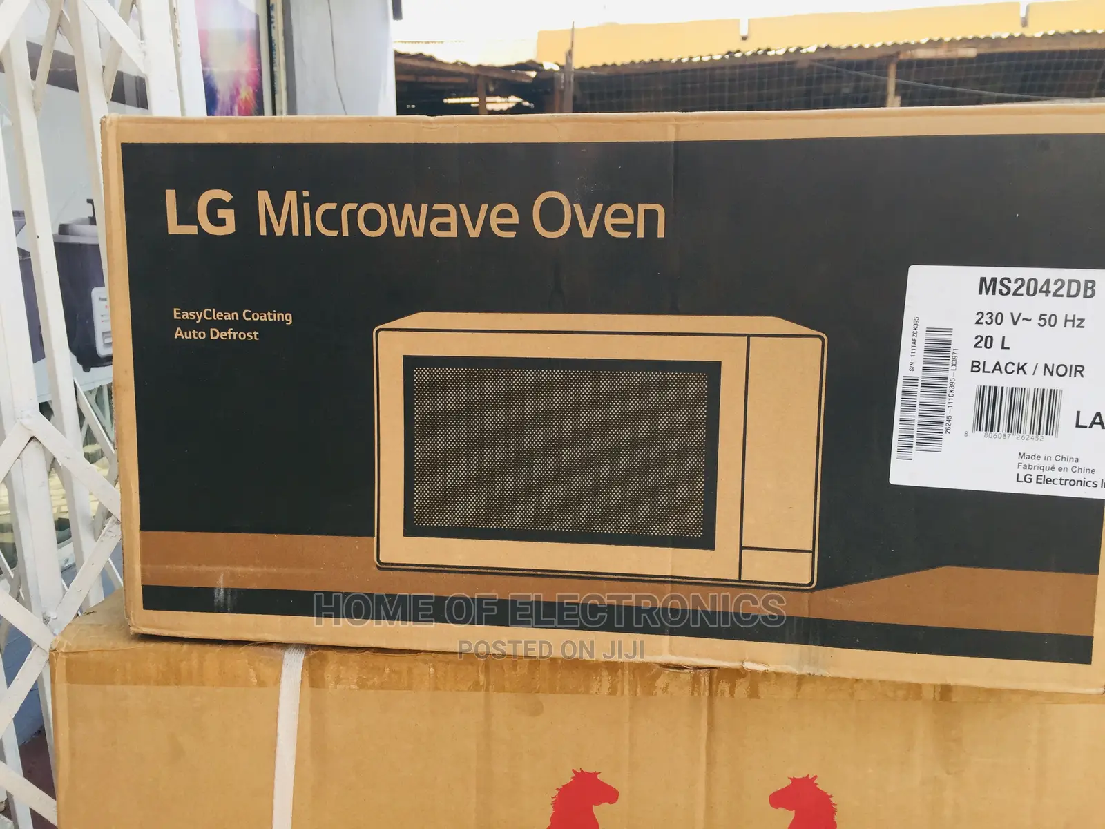 Plenty in Stock LG 20L Solo Microwave Oven(MS2042DB)