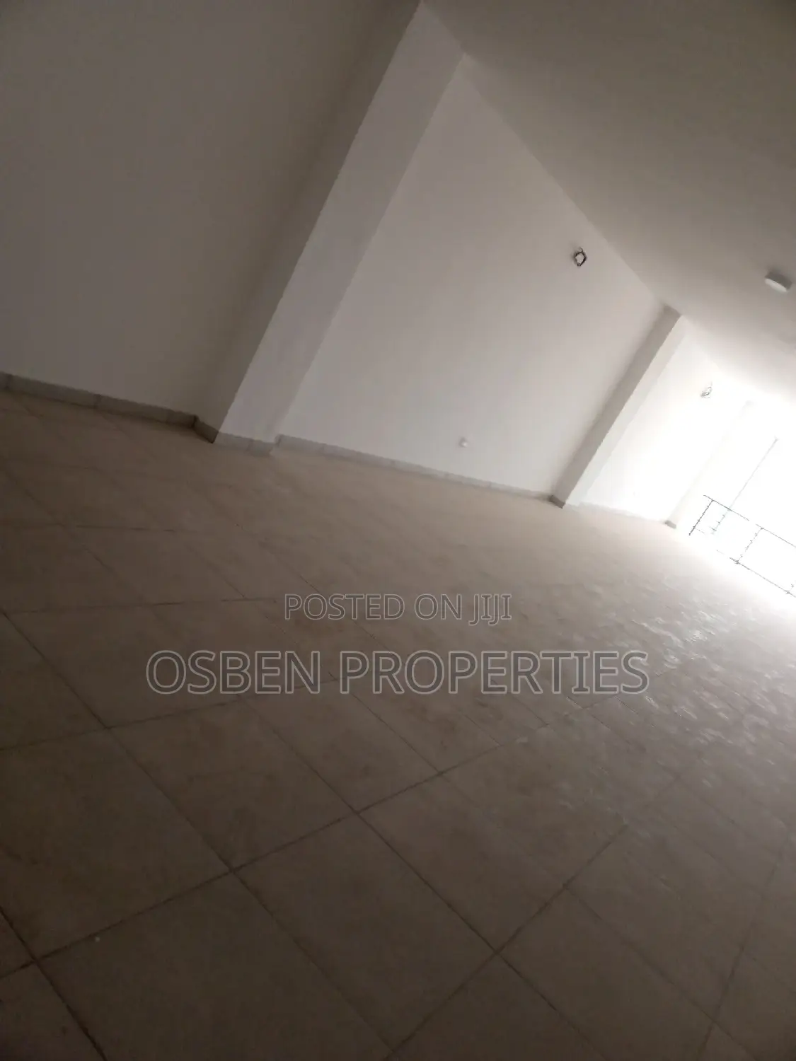 Spacious Showroom at Spintex for Rent