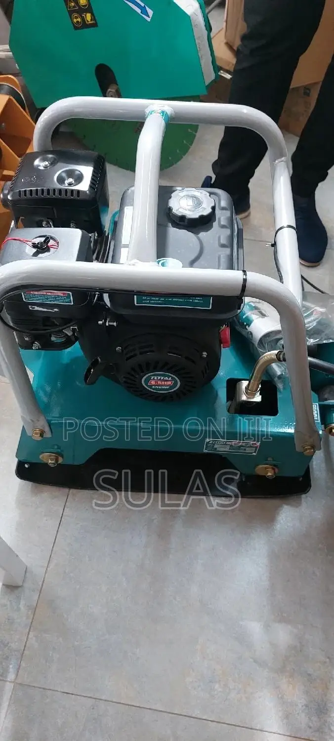 Total Reversible Plate Compactor