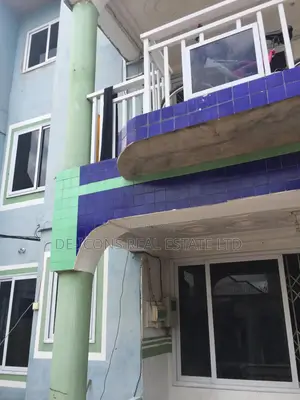 3bdrm Duplex in De-Icons Real, Awutu Senya East Municipal for rent