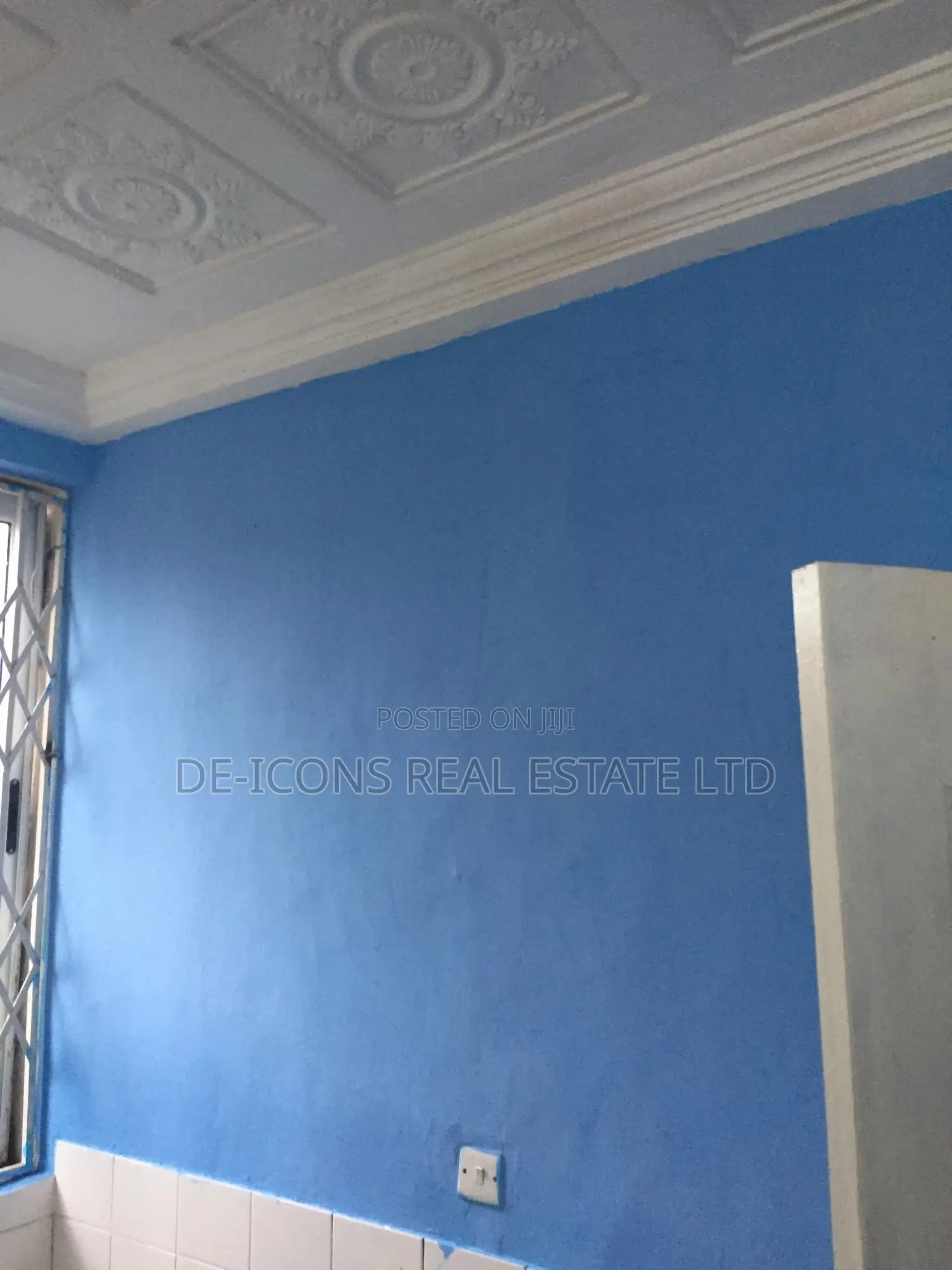 3bdrm Duplex in De-Icons Real, Awutu Senya East Municipal for rent