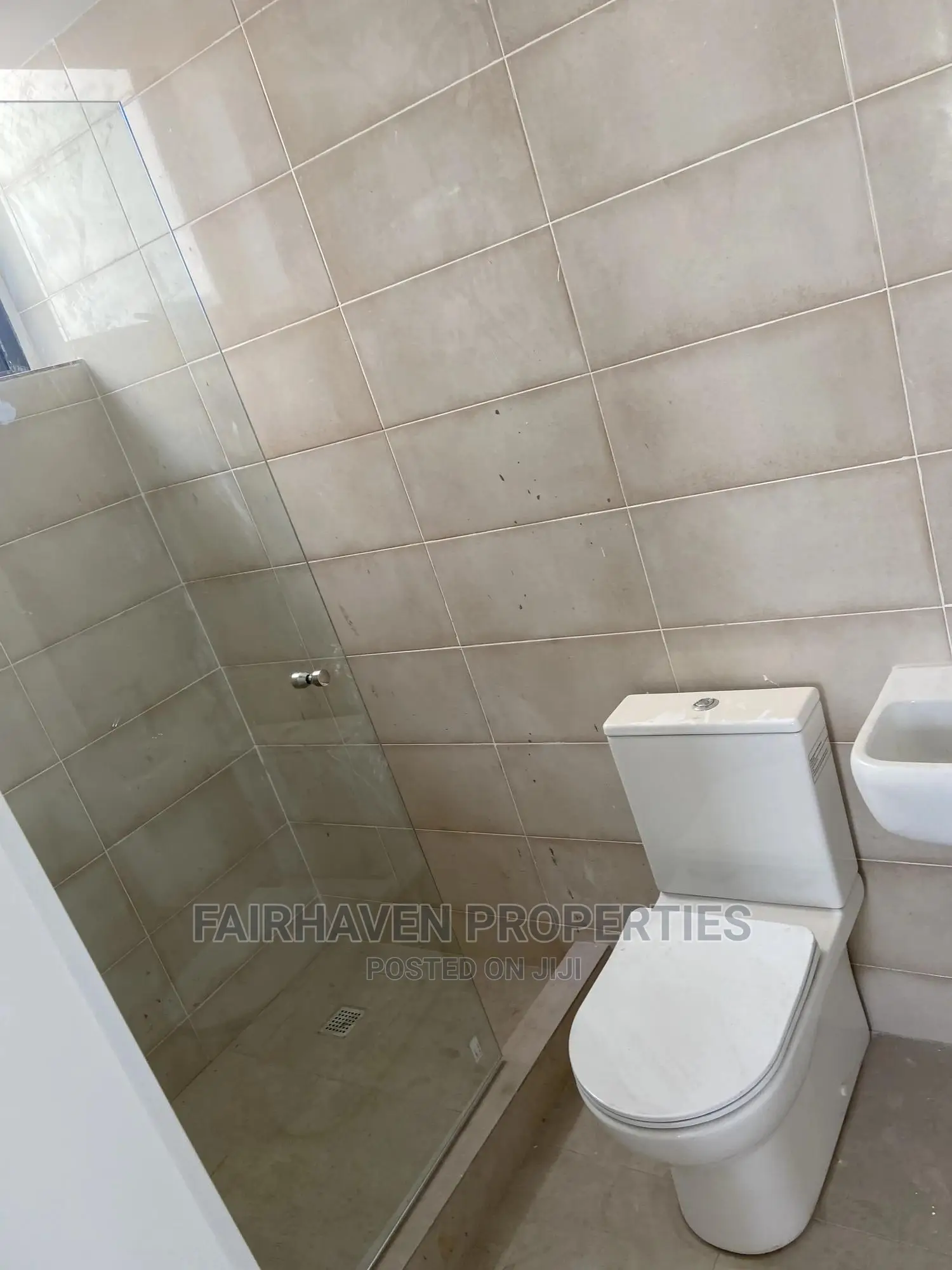 2bdrm Townhouse / Terrace in Airport for rent
