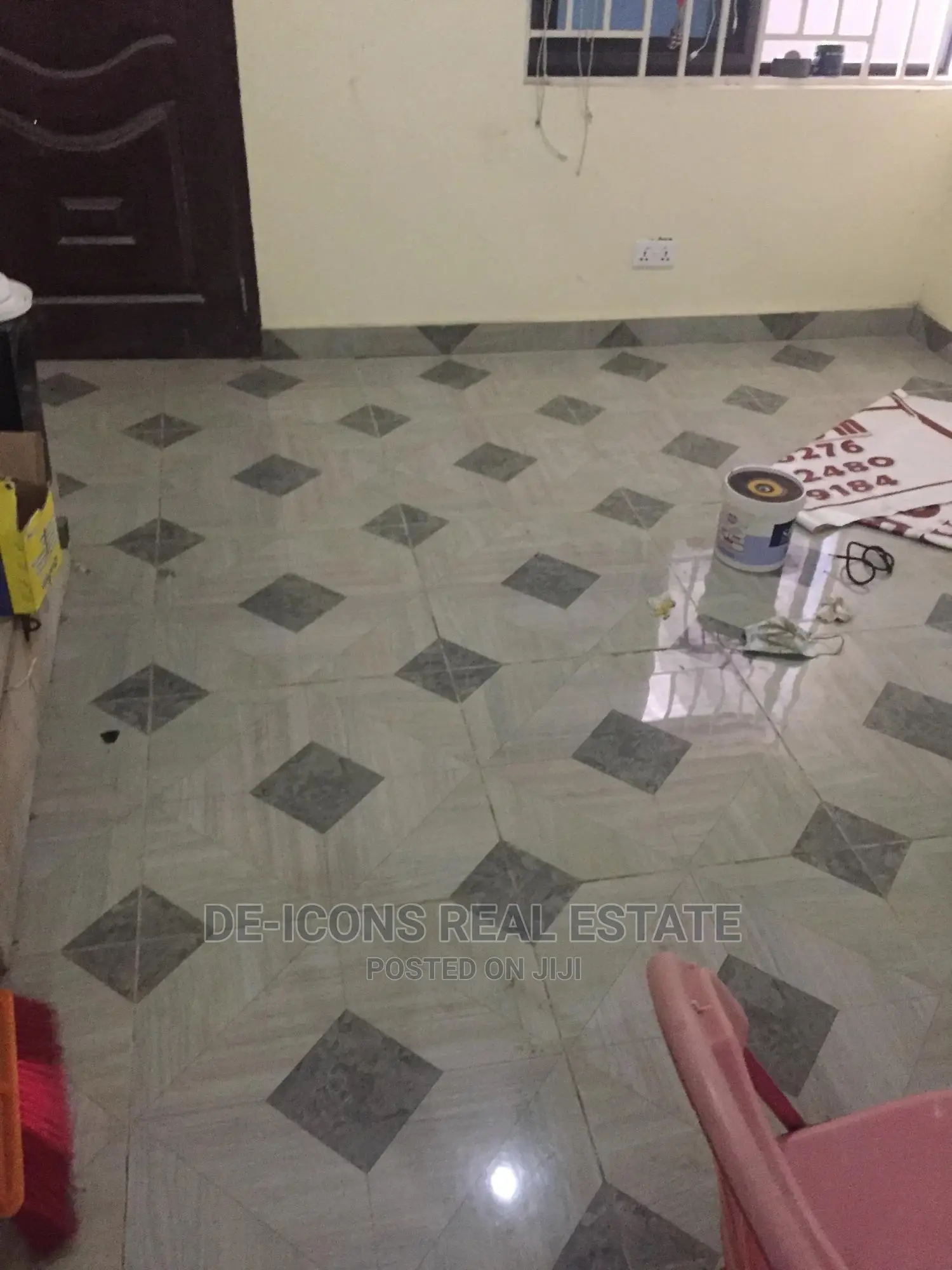 2bdrm Duplex in De-Icons Real, Awutu Senya East Municipal for rent