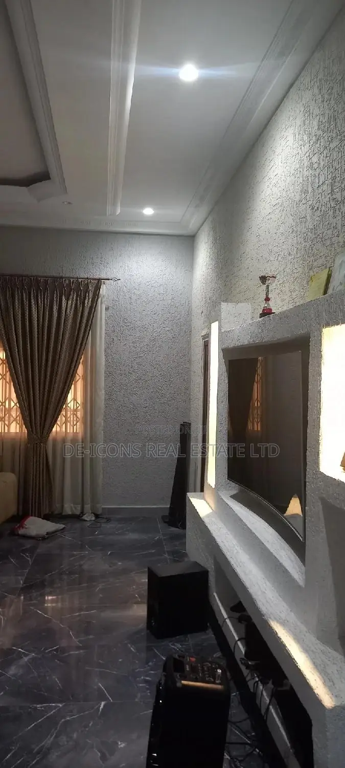 Furnished 4bdrm Duplex in De-Icons Real Estate, Achimota for Rent