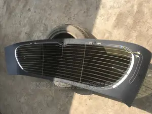 Mercedes Benz R-Class Back Glass