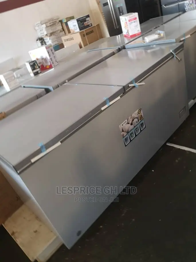 Awesome Pearl Freezer 708L