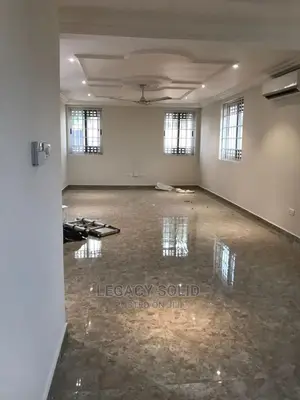 Mini Flat in Legacy Solid Real, Tseaddo for rent