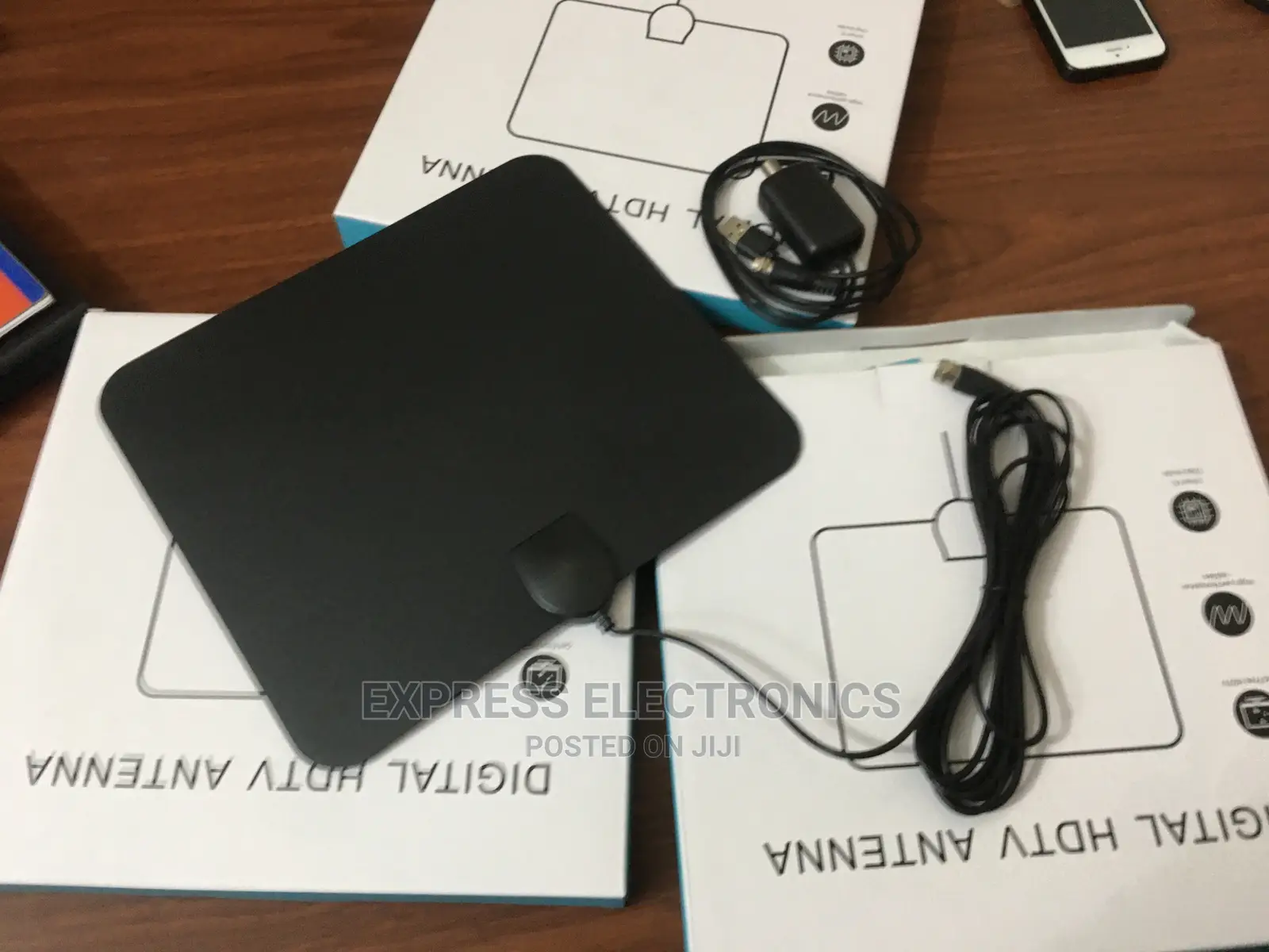 2023 Upgraded Digital TV Antenna Indoor Outdoor Up To 500M