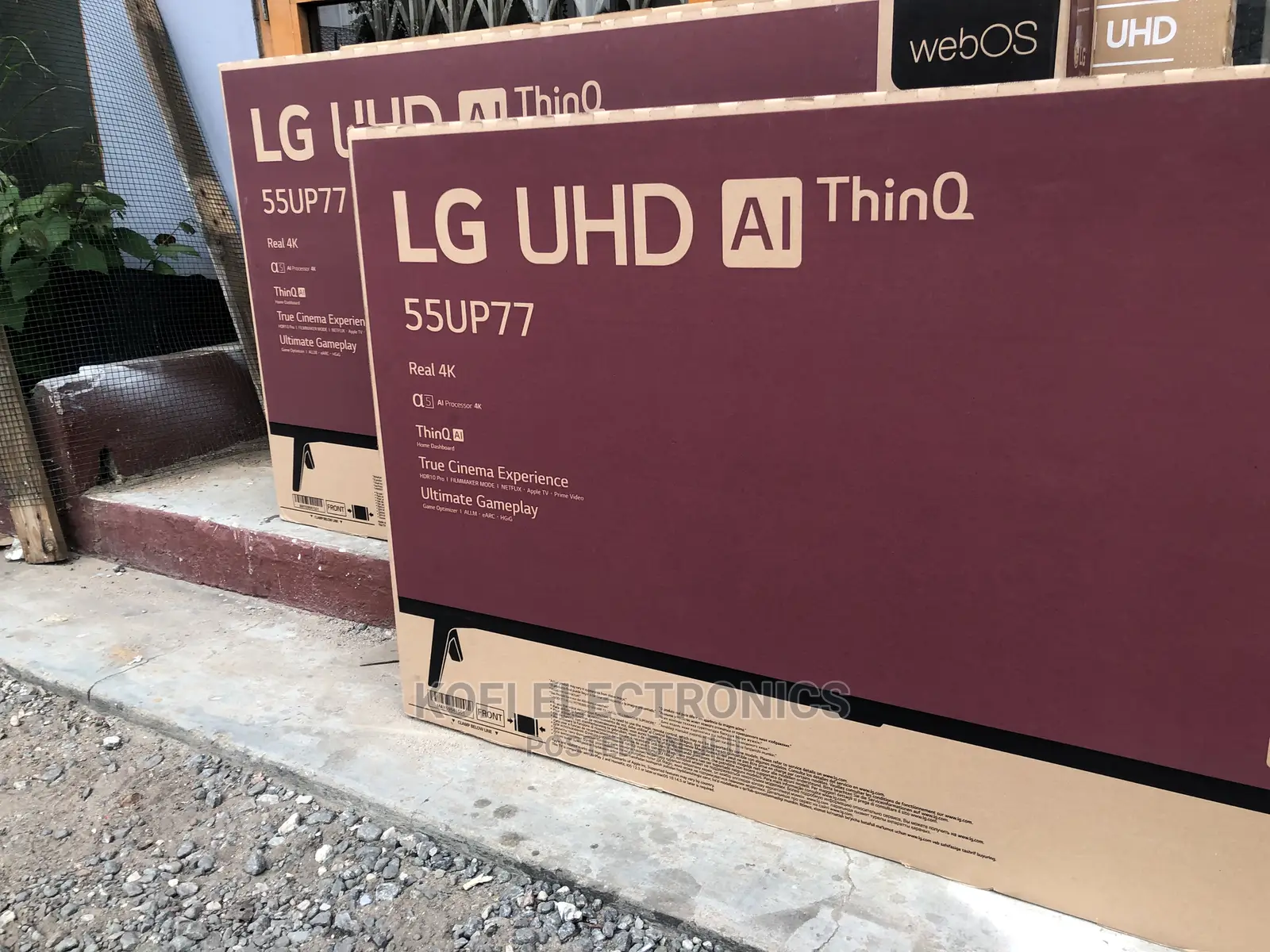 55inch Ultra HD HDR Smart LED LG TV Freeview Play Freesat