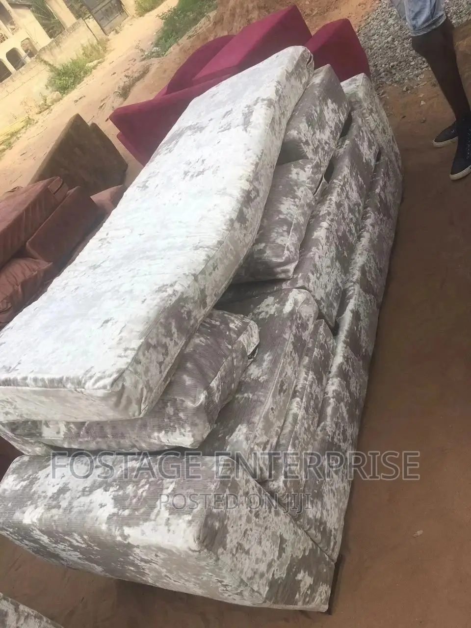 Brand New Durable Sofa With a Centre Table