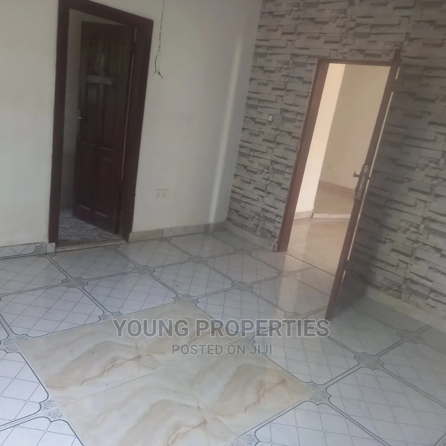 2bdrm Apartment in Young Agent, Toll Booth for rent