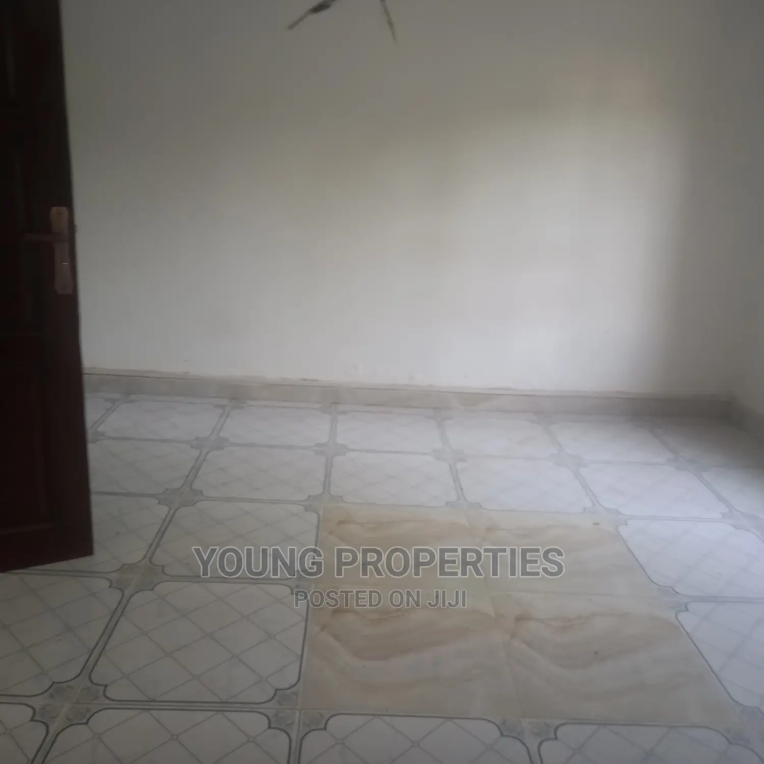 2bdrm Apartment in Young Agent, Toll Booth for rent