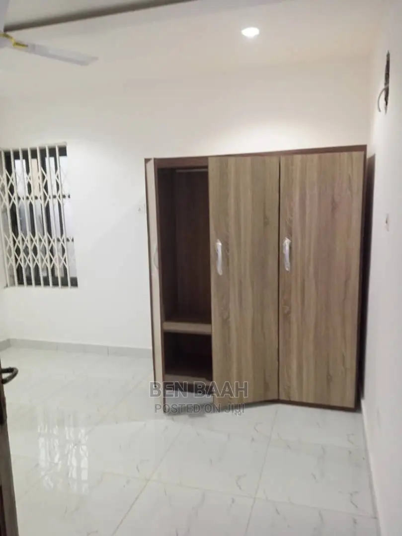 2bdrm Apartment in Ben Properties, Ashomang Estate for rent