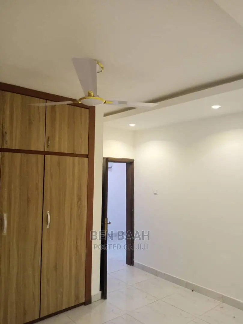 2bdrm Apartment in Ben Properties, Ashomang Estate for rent