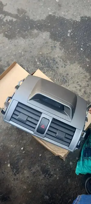 Brand New Toyota Corolla 2012-2013 TOP VENT Available
