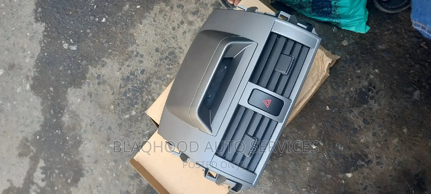 Brand New Toyota Corolla 2012-2013 TOP VENT in Stock
