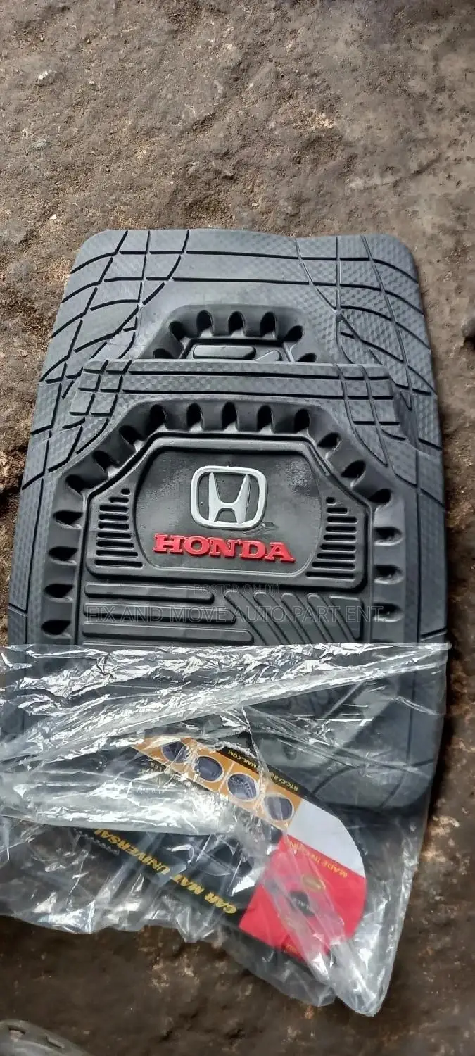 Brand New Universal FLOOR MAT/CARPET for Honda
