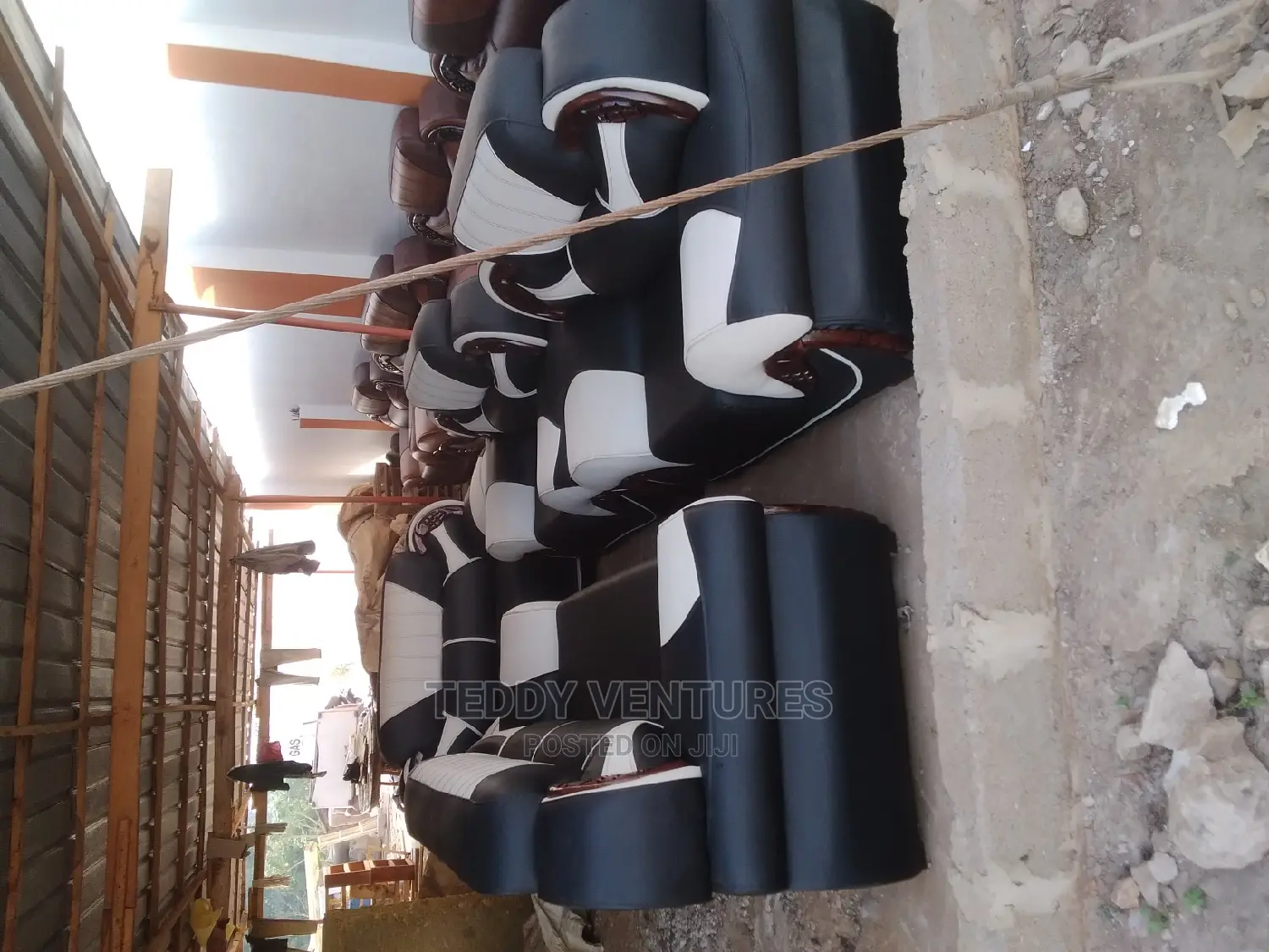 Quality Stuffing Chair(Free Delivery)