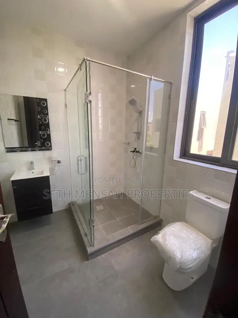 Furnished 3bdrm House in Skm, West Legon for Sale
