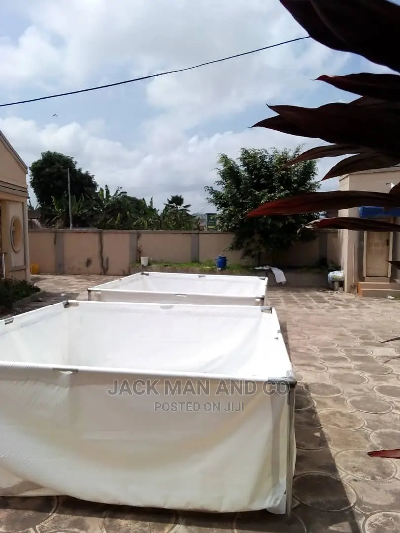 Tarpaulin Fish Tank 10 Feet's by 10