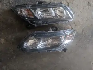 Honda Civic 2015 Headlights