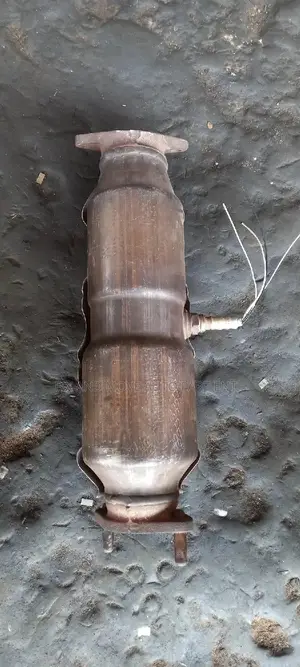 Original Home Used Exhaust Catalytic Converter Available