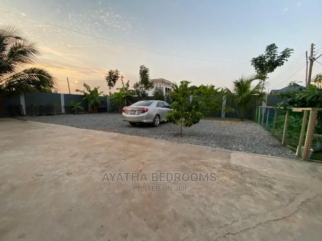 2bdrm Apartment in Ayathar Bedroom, Tseaddo for Rent