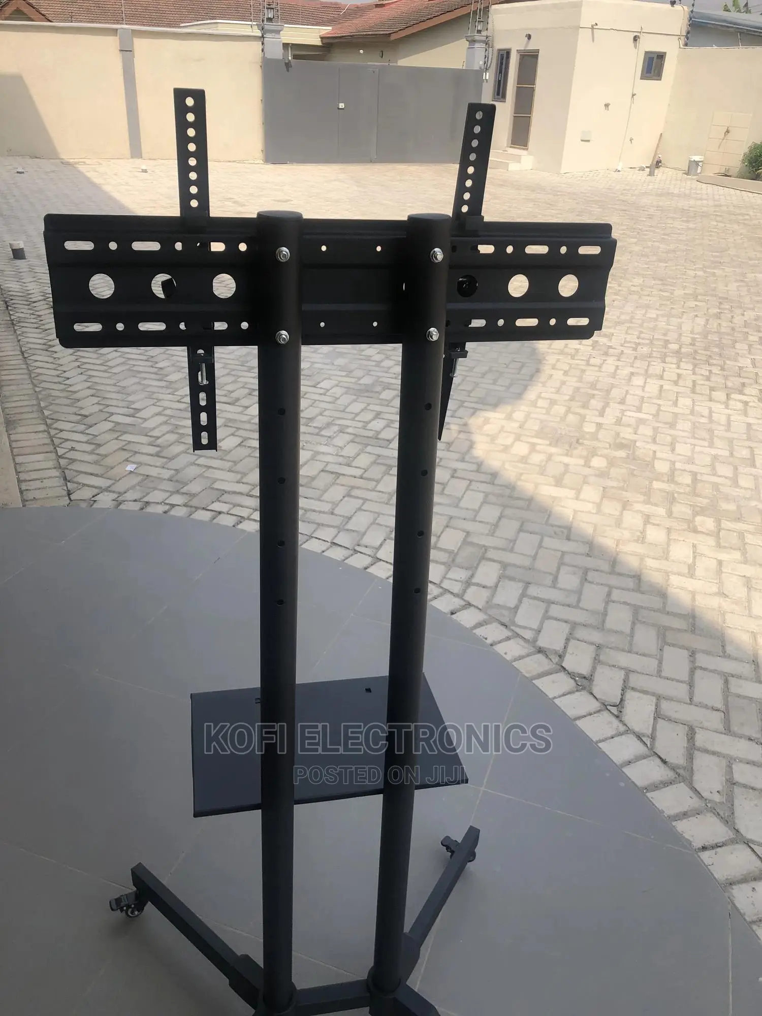 Free Unit Floor Support Trolley for LCD/LED/Plasma 32-70"