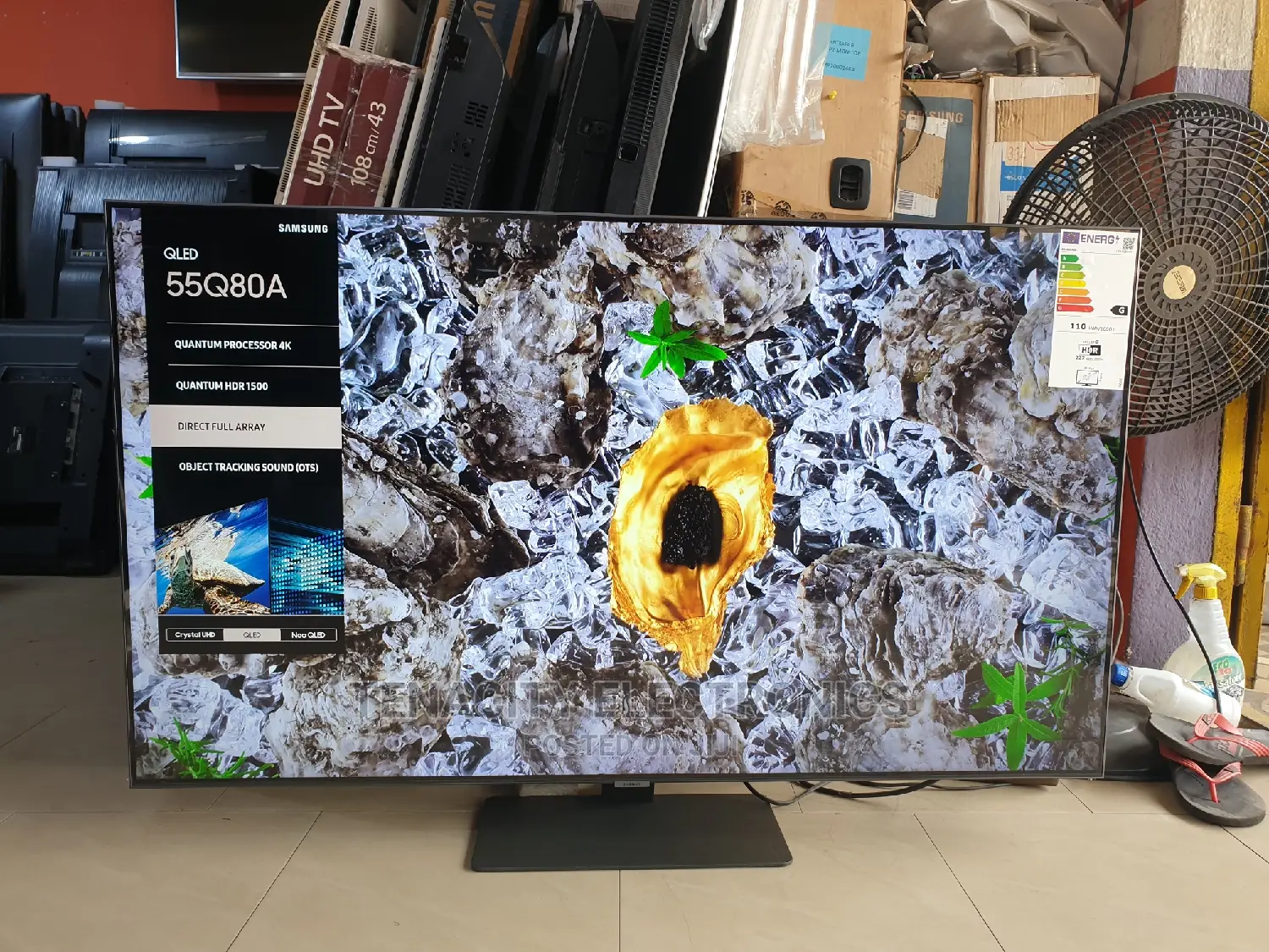Qled Samsung 55" Smart Satellite TV
