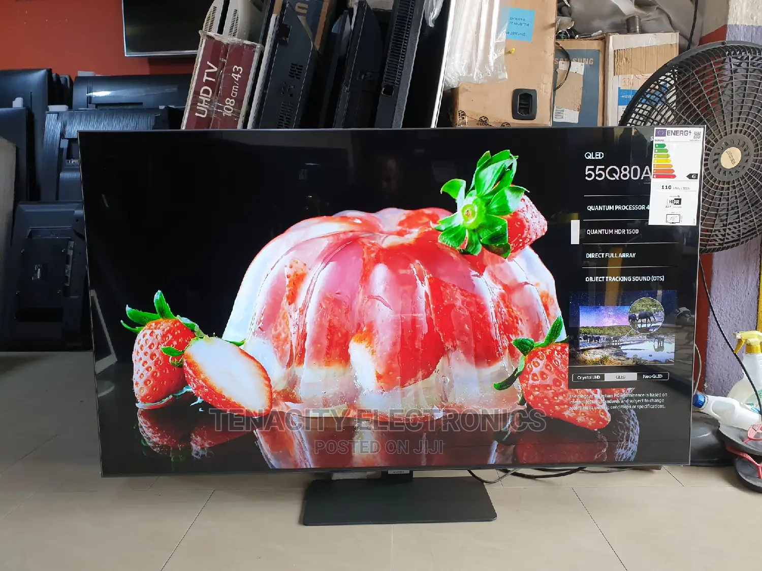 Qled Samsung 55" Smart Satellite TV