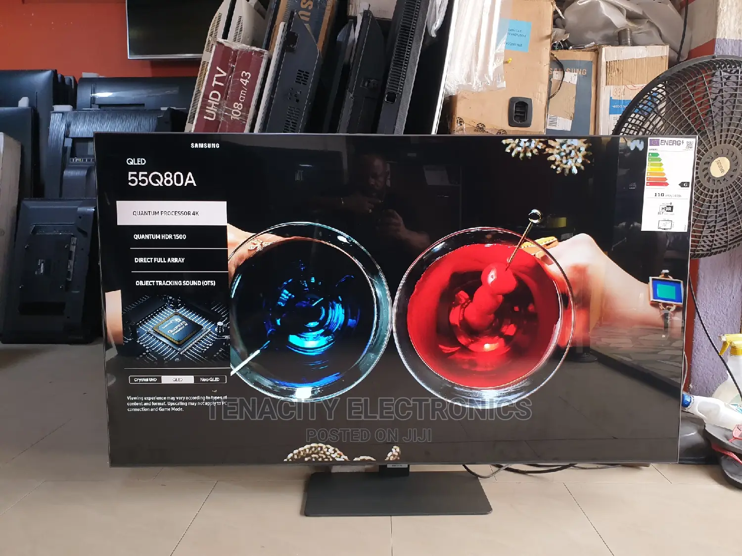 Qled Samsung 55" Smart Satellite TV