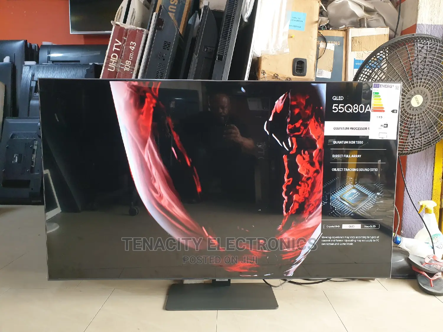 Qled Samsung 55" Smart Satellite TV
