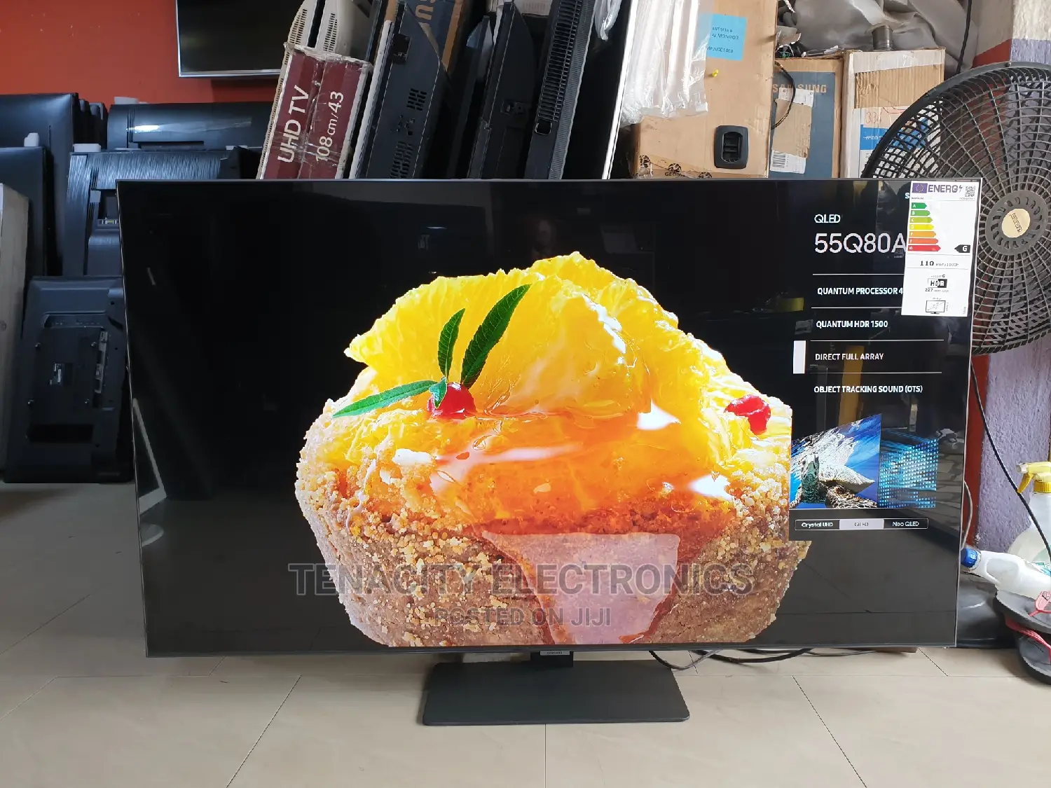 Qled Samsung 55" Smart Satellite TV